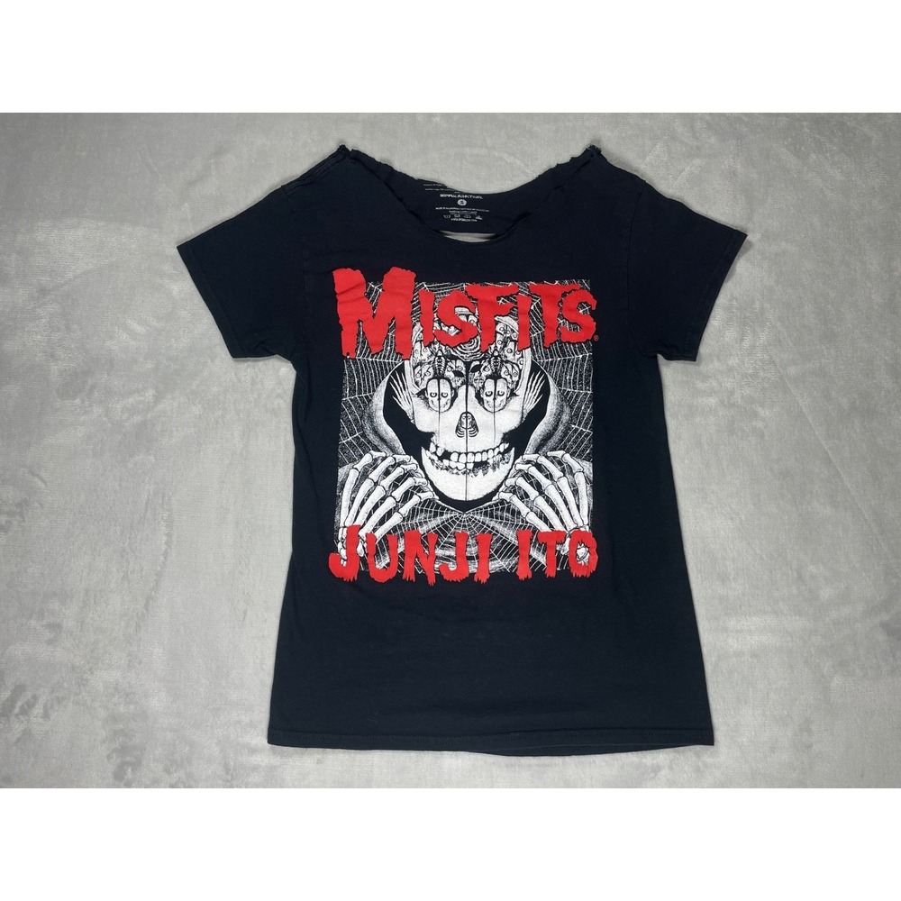 Misfits Junji Ito Graphic T-Shirt Women Small Black Skull Punk Cut Back
